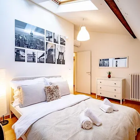 דירה Charming Loft In Prime Location קושיצה